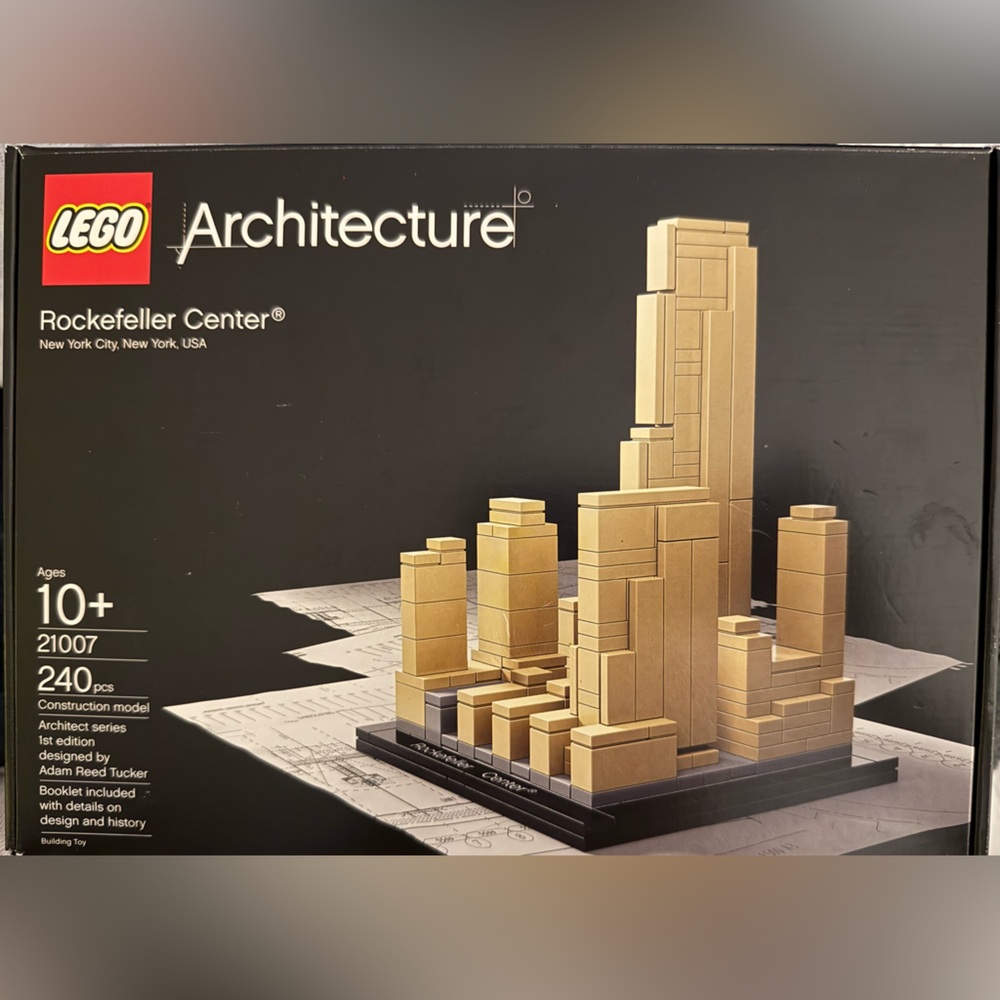 Lego 21007 Rockefeller Center - Retired